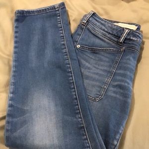 Pilcro and the letterpress Anthropologie slim boyfriend jeans size 27